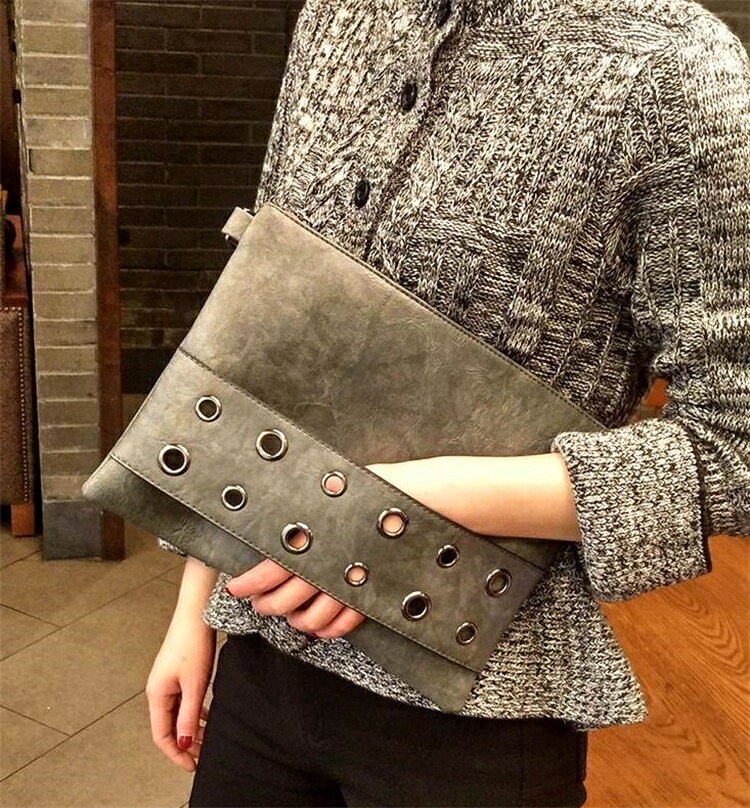 海外セレブ おしゃれ 封筒バッグ 大容量 手持ちバッグ 手提げ 手首[K](T)