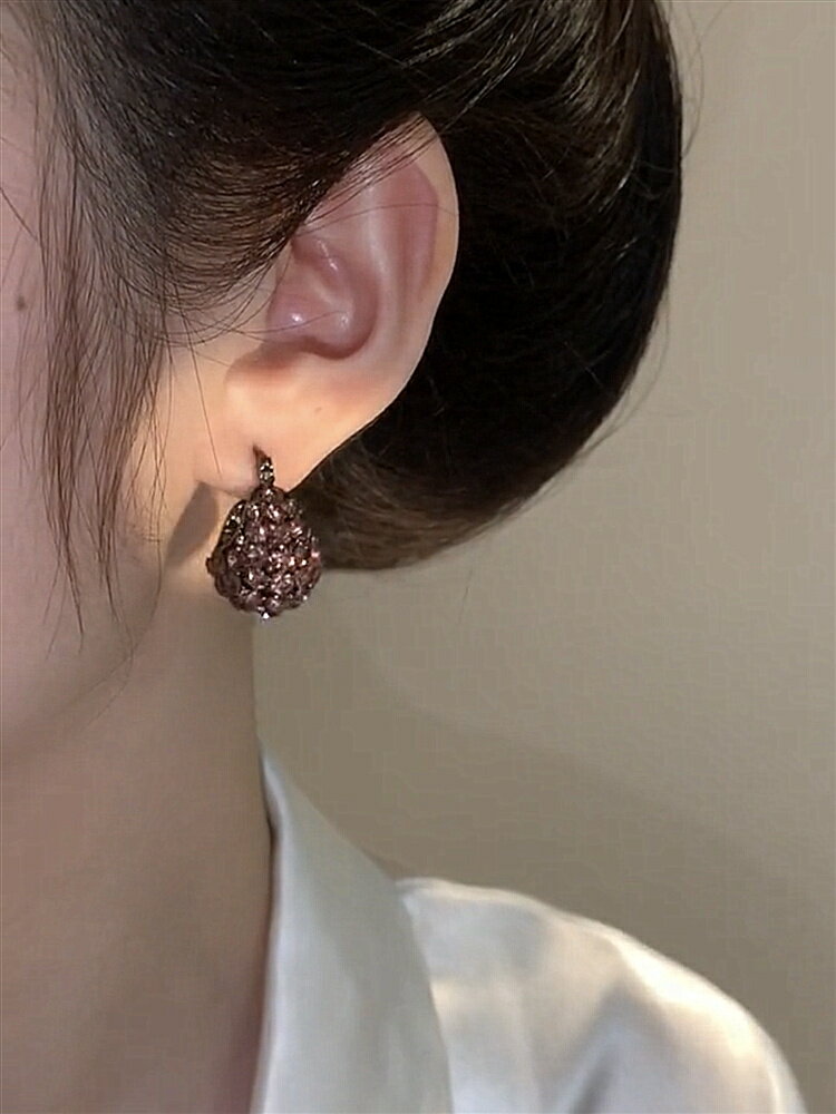 コンパクト 可愛い系 クリスタルピアス シンプル 洋風 耳飾り[K](T)