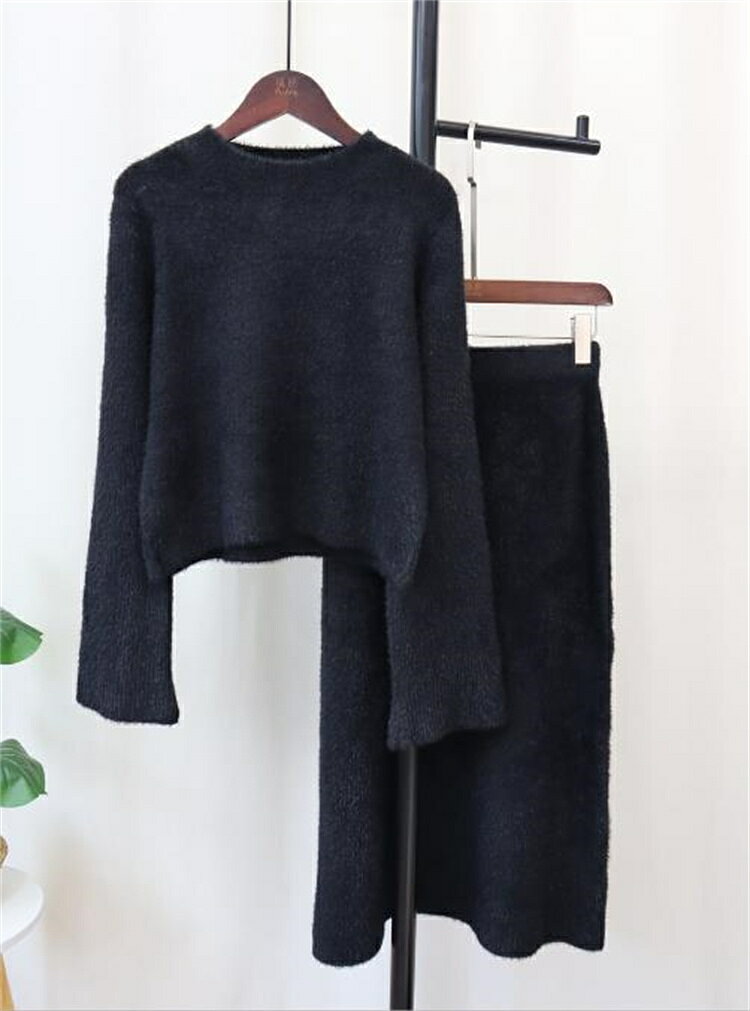 ニットセット 秋冬 セーター ハーフスカート (T)