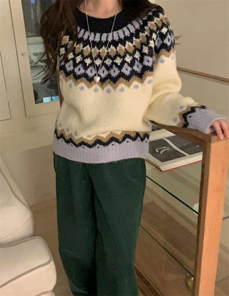 ジャカードニットトップス ラウンドネック (T)