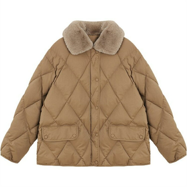 短いスタイルの中綿ジャケット (T)