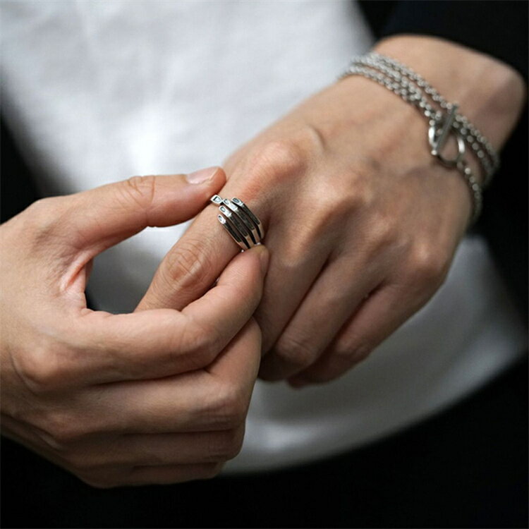 パンク風リング カップルリング (T)