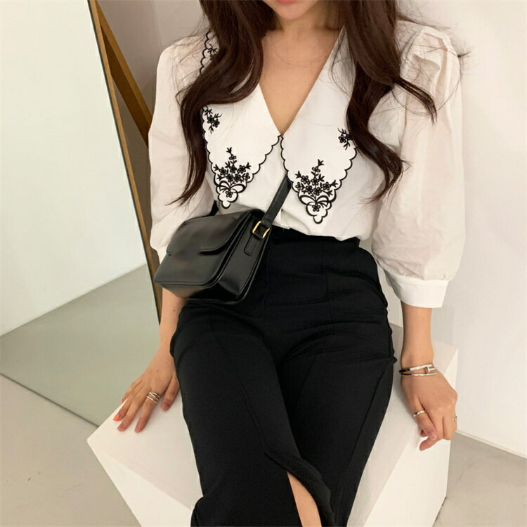 エレガントブラウス 上着 人形の襟シャツ (T)