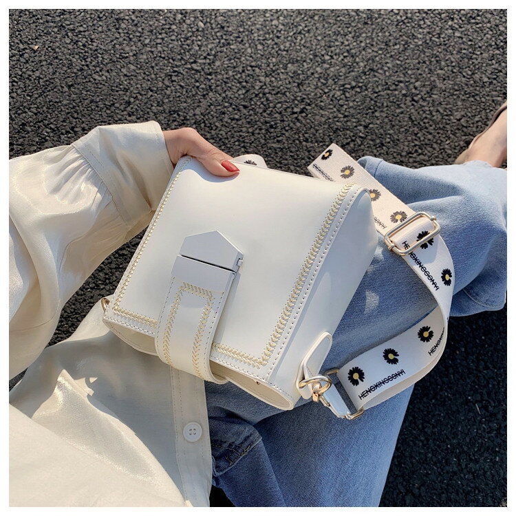 韓国 デザイン ワイドショルダーストラップ ショルダーバッグ ファッション バケツバッグ(T)