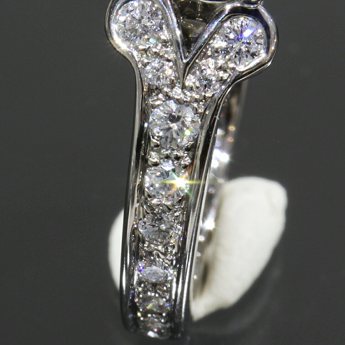 カルティエ ダイヤ 0.73ct VVS2 G 3EX リング 4号 Pt950●指輪 箱 GIA ギャラ バレ...