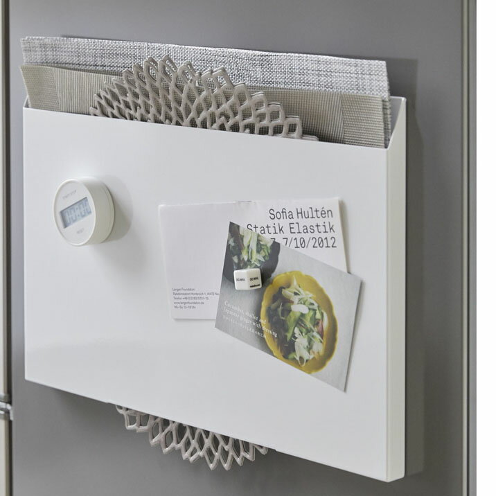 ランチョンマット収納 タワー tower ホワイト マグネット トレー キッチン雑貨 台所用品 スマート収納