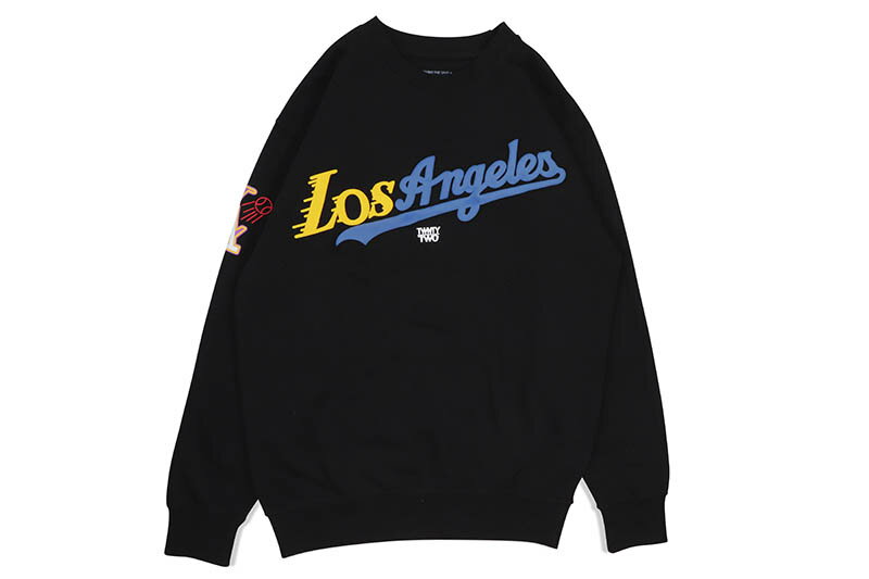 TWNTY TWO LOS ANGELES CREW (BLACK)トゥエンティートゥー/クルーネックスウェット/ブラック