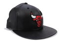 NEW ERA CHICAGO BULLS 59FIFTY FITTED CAP (GREY UNDER VISOR/BLACK PU LEATHER)ニューエ...