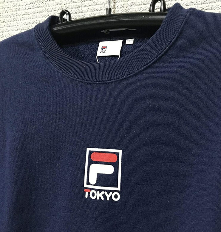 FILA(フィラ) ユニセックス FILA TOKYO クルーネックシャツ スウェットシャツ NAVY