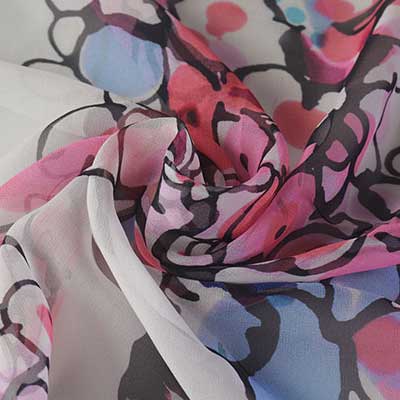 【3.8m：はぎれ】【生地幅：135cm】LUIGI VERGAイタリア製シルクボイルシフォン手書き水彩画風フラワー..