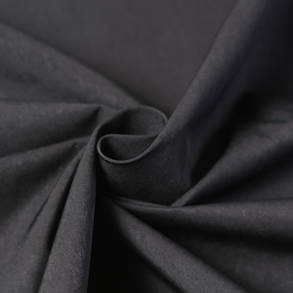 Rakuten - 【1m：はぎれ】【生地幅：125cm】ポリエステルコットンツイル【カラー：黒】[無地][服地・生地・布][ブラック系][TNGP6062]【品番：jc0085】