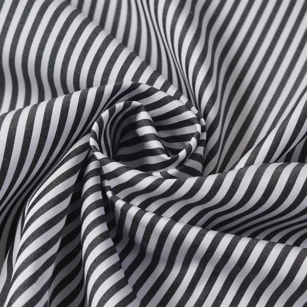 【1m以上/10cm単位】【生地幅：112cm】コットン先染ストライプ【カラー：黒白ストライプ】[プリント・ストライプ][服地・生地・布][ブラック系][TNGP5025]【品番：mb0211】