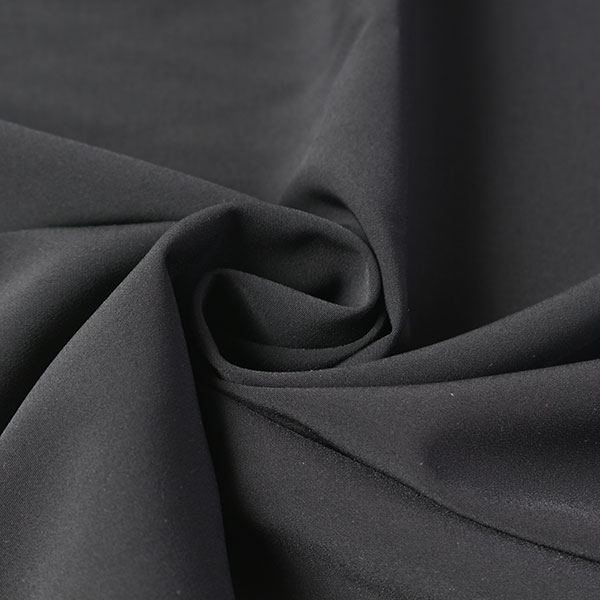 【1m：はぎれ】【生地幅：135cm】ポリエステルボイルドビーストレッチ【カラー：黒】[無地][服地・生地・布][ブラック系][TNGP6013]【品番：mb0262】