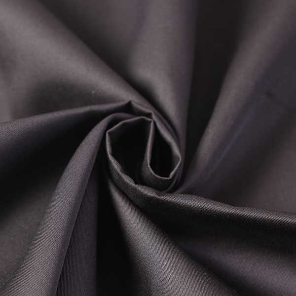 Cotton （Solid Color） - 【1m以上/10cm単位】【生地幅：145cm】ポリエステルコットンツイル【カラー：黒】[無地][服地・生地・布][ブラック系][TNGP4122]【品番：p0494】