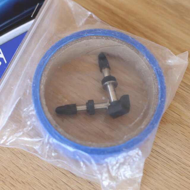 Velotape velocity チューブレス化キッド Velotape velocity チューブレス化キッド
