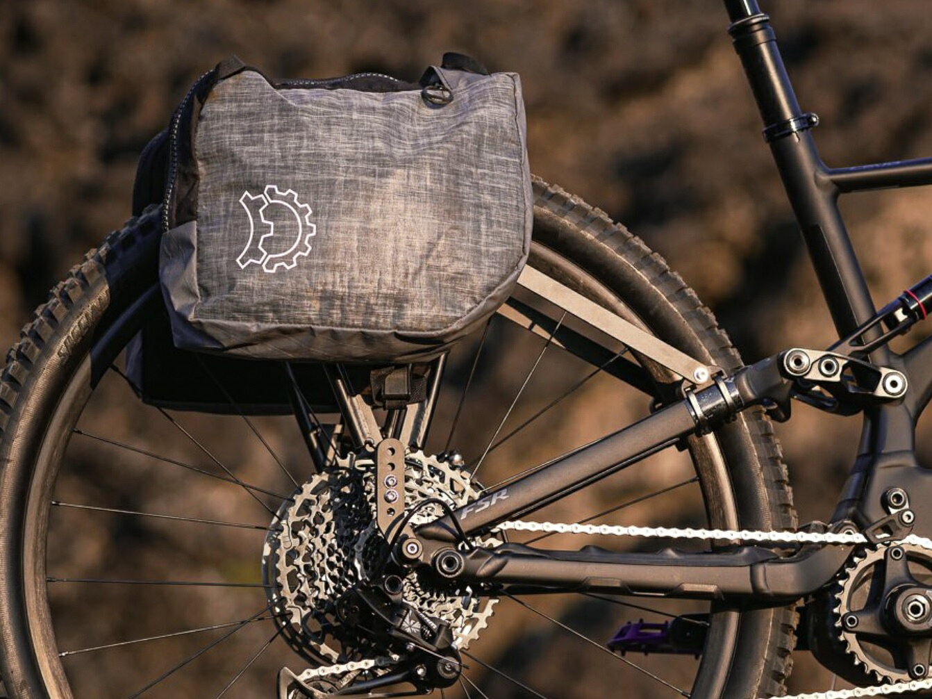 OLD MAN MOUNTAIN Divide Rack オールドマンマウンテン ディバイド ラック 前後対...