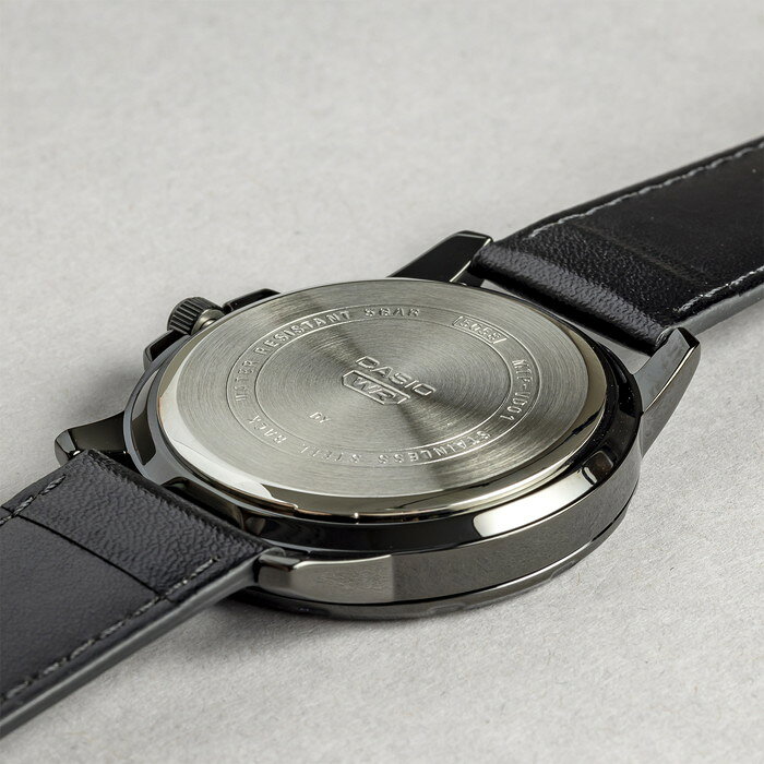 【10年保証】【日本未発売】CASIO STANDARD カシオ スタンダード MTP-VD01BL-1B 腕...