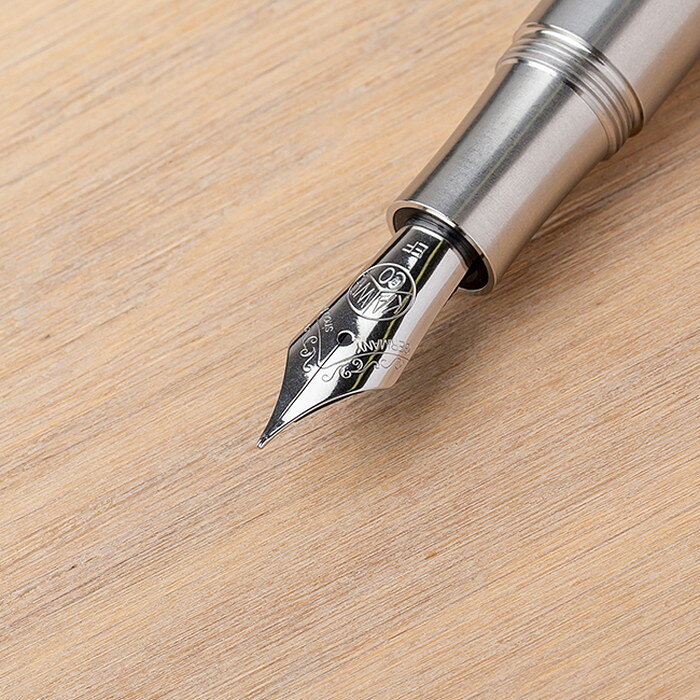 KAWECO SUPRA FOUNTAIN PEN カヴェコ スプラ 万年筆 極細 細 EF F 筆記用具 文房具 ブランド ゴールド 金 シルバー 銀 ギフト プレゼント gryps--10019204 つきのとけいてん サンプル画像3
