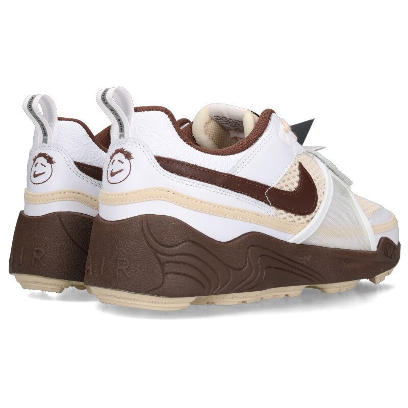 ナイキ NIKE　×トラヴィススコット Travis Scott サイズ:26cm HQ3073-100 Zoom Field Jaxx White and Light Chocolate ズームフィールドジャックススニーカー(ホワイト)【916052】【BS99】【メンズ】【小物】【中古】bb33#rinkan*S