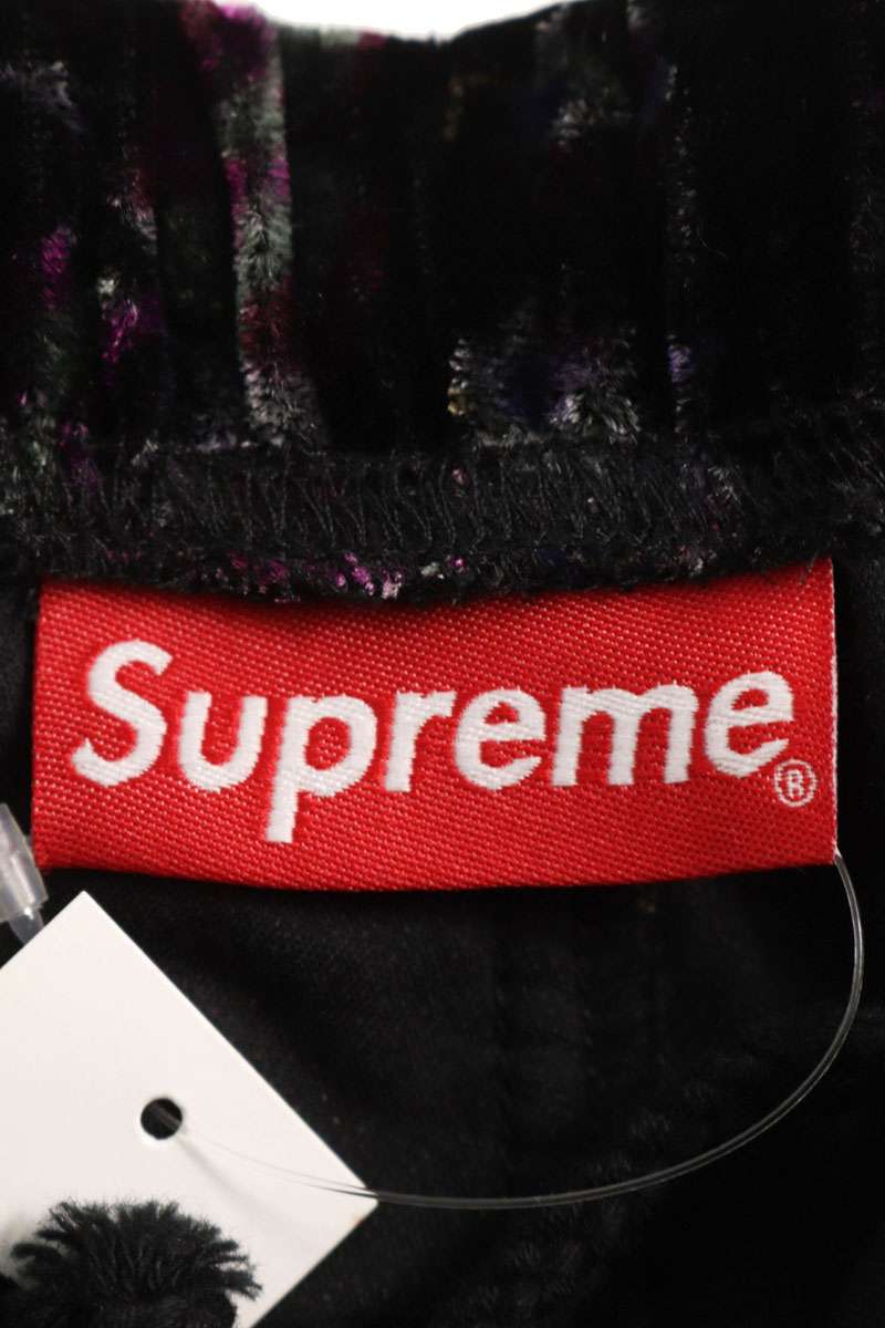 シュプリーム SUPREME　サイズ:M 19AW Floral Velour Short フローラルベロアハーフパンツ(ブラック調)【029052】【SB01】【メンズ】【中古】bb429#rinkan*A