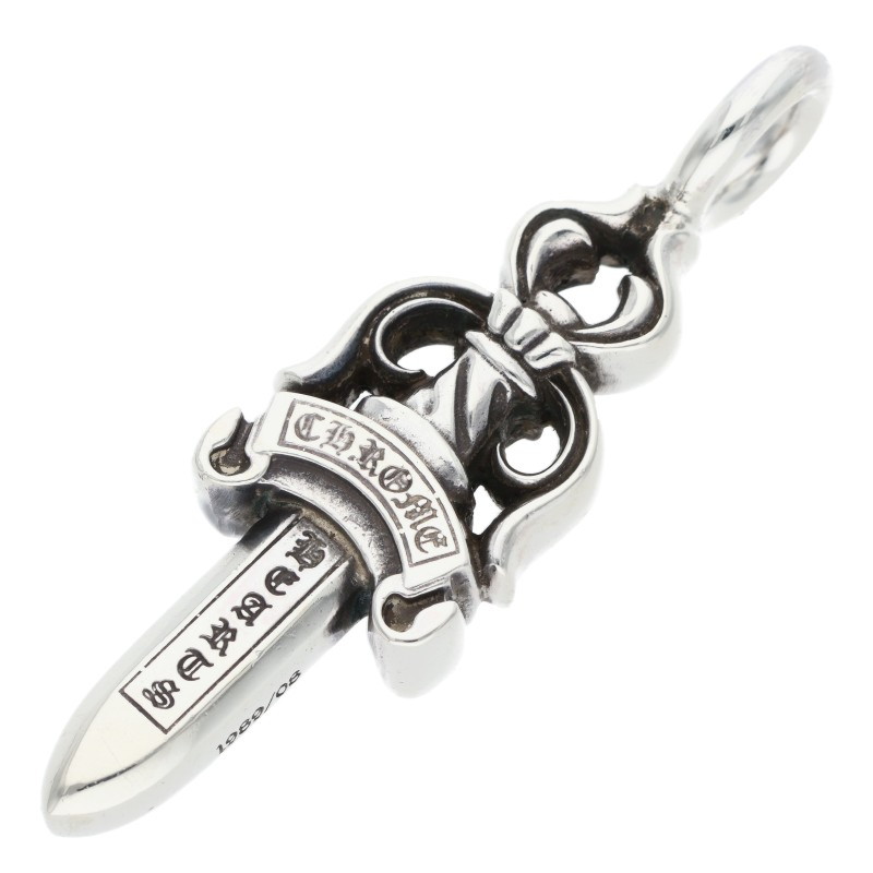 クロムハーツ Chrome Hearts　 DOUBLE DAGGER ダブルダガー ペンダント シルバーネックレストップ(シルバー 22.32g)【011152】【OK15】【小物】【中古】bb440#rinkan*B(4)