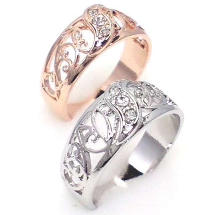 大きいサイズ レディース 指輪 リング アクセ 透かしトライバルリング スワロフスキー スワロ7号−15号