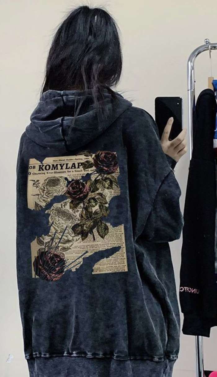 春新作 予約商品 パーカー 長袖 バックプリント ローズ柄 ゆったり シンプル カジュアル モード 秋冬 ブラック 大きいサイズ レディース レディース 大人 30代 40代 50代 春服 202411