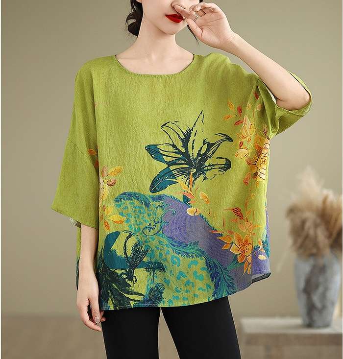 冬新作 予約商品 大きいサイズ レディース トップス 水彩 花柄デザイン ゆったり プルオーバー トップス 半袖 五分袖 M L LL 3L 4L 冬..