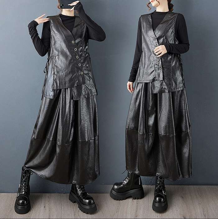 秋新作 予約商品 フェイクレザー ベスト ゆったり オールインワン ベスト・ジレ ロング スカート風 カ..