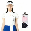 CPG GOLF シーピージーゴルフ レディース マオカラー袖シフォンSS 吸水速乾 UVカット 消臭効果 フェミニン スポーツ アウトドア 1-3 S-L 1109-24109 甘すぎないクール・ビューティーな主役級シャツ。 吸水速乾、UVカット、消臭効果ありのしなやかで快適素材。フェミニンなマオカラーとシェイプされたライン、ダブルシフォン袖。胸のロゴがスポーティーな印象です。 ブランドコンセプト STANDOUT GOLF CPG GOLF“傑出する”、“際立つ”といった意味をもつ【STANDOUT GOLF】をコンセプトに斬新なデザインと上質な素材と高い機能性を追求し、ラグジュアリー感を表現。唯一無二の存在感を放ち“STYLE IS EVERYTHING（スタイルこそ全て）”を具現化します。【契約プロ】吉本 ひかる高木 萌衣坂之下 侑子【契約アンバサダー】井上 莉花佐久間 夏美奈奈夫馬 菜月【ブランドアンバサダー】リン・シャン(林襄)■創業/拠点：日本マオカラー袖シフォンSS CPG GOLF 甘すぎないクール・ビューティーな主役級シャツ。 商品説明 吸水速乾、UVカット、消臭効果ありのしなやかで快適素材。フェミニンなマオカラーとシェイプされたライン、ダブルシフォン袖。胸のロゴがスポーティーな印象です。 Detail 詳細 カラー：ブラック/ホワイト/ピンク 素材：ポリエステル85％ ポリウレタン15％ [袖]ポリエステル100％ SIZE CHART サイズチャート(cm) サイズ肩幅着丈袖丈身幅ウエスト 1(S)34.058.011.041.038.5 2(M)35.060.011.042.540.5 3(L)36.062.511.043.542.0