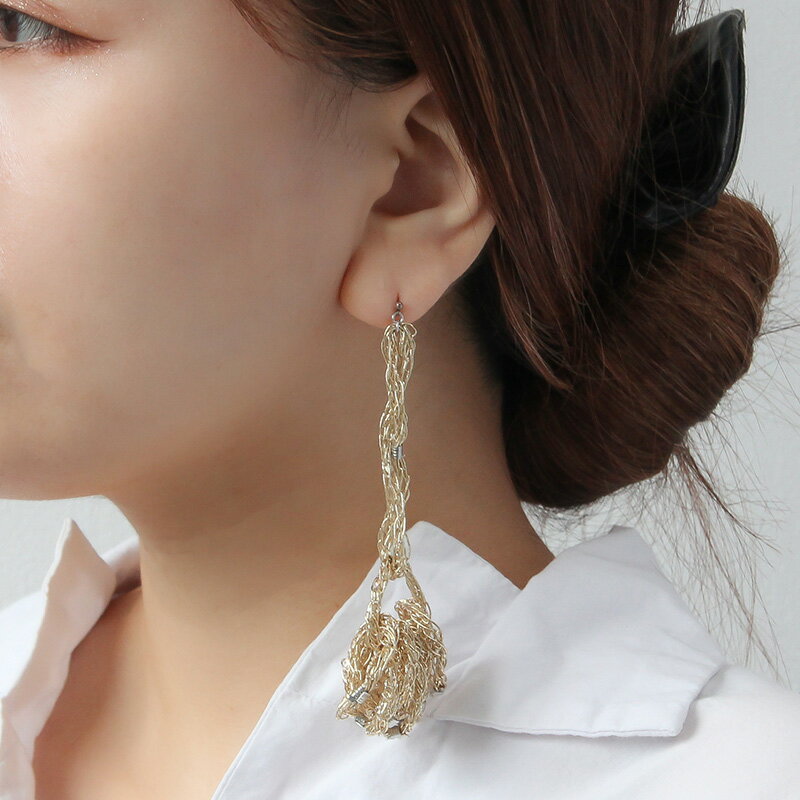 【500円クーポン/26日2時迄】【i.s.d.】 nezu ネズ メタルチェーンリング（大）ピアス 05MEY01［ オシ..