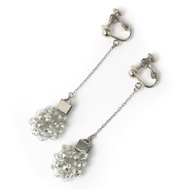 【エントリーでP10倍＆最大100％ポイントバック】【i.s.d.】 nezu ネズ シャイニーカーリング スィング シルバー イヤリング 04SHY03［ オシャレ お洒落 かわいい 可愛い プレゼント ギフト ］