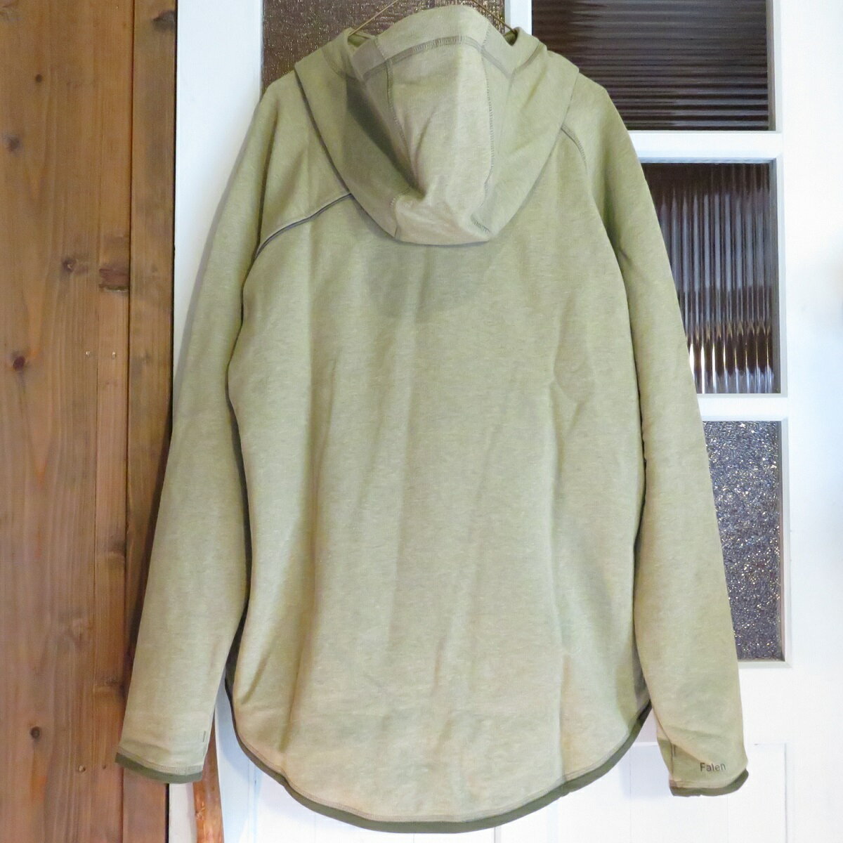 KLATTERMUSEN(クレッタルムーセン) Falen Hoodie W's SageGreenMelage Mサイズ 【プルオーバーパーカ】【正規輸入品】【レディース】