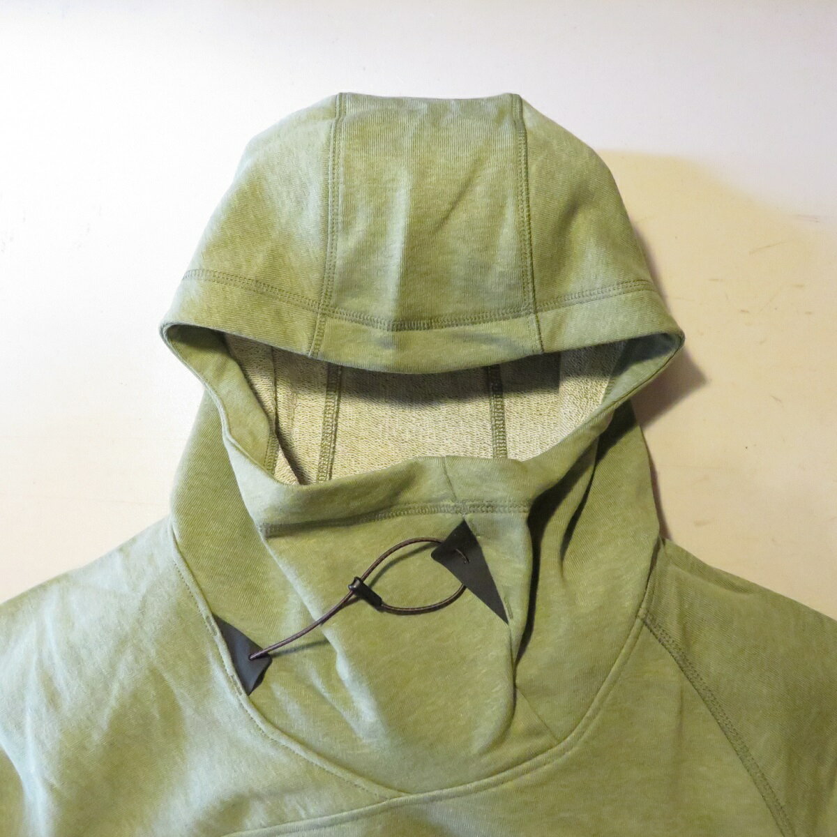 KLATTERMUSEN(クレッタルムーセン) Falen Hoodie W's SageGreenMelage Mサイズ 【プルオーバーパーカ】【正規輸入品】【レディース】