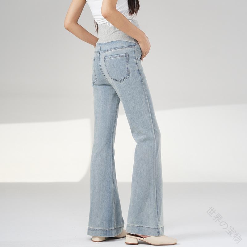 .マタニティ デニムパンツ 春夏 薄手 フレア ロング ライトブルー 妊娠中用 ストレッチ ゆったり 普段使い コットン混 軽量 ロング丈 の マタニティ デニム パンツ です。妊婦 さん の 体型変化 に 寄り添い、動きやすく らくな 履き心地 を 目指した ドラッグ ファッション の ロング丈 ボトムス として 活躍 します。。指定された配送時間は承っておりません。【世界の宝物】