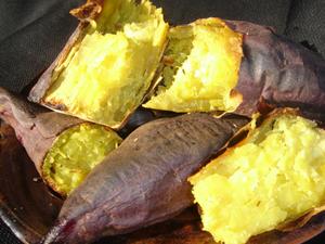 豊作【2kg増量】5kg→7kg!2箱で送料無料☆えっ!?養豚場がさつまいも?さつま芋7kg!数量限定☆サツマイモ【紅あずま】 土付訳あり7キロ千葉県産!お菓子作り(焼き芋 焼いも)に!紅あづまベニアズマ【薩摩芋】ダイエット紅東 やき芋 やきいもべにあずま