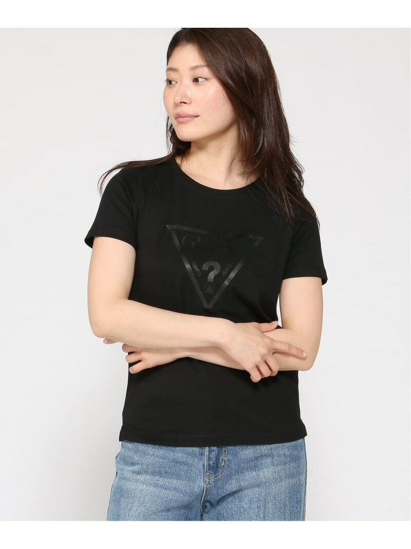 Rakuten - GUESS/(W)BASIC Triangle Tee GUESS ゲス トップス カットソー・Tシャツ ブラック ホワイト【送料無料】[Rakuten Fashion]