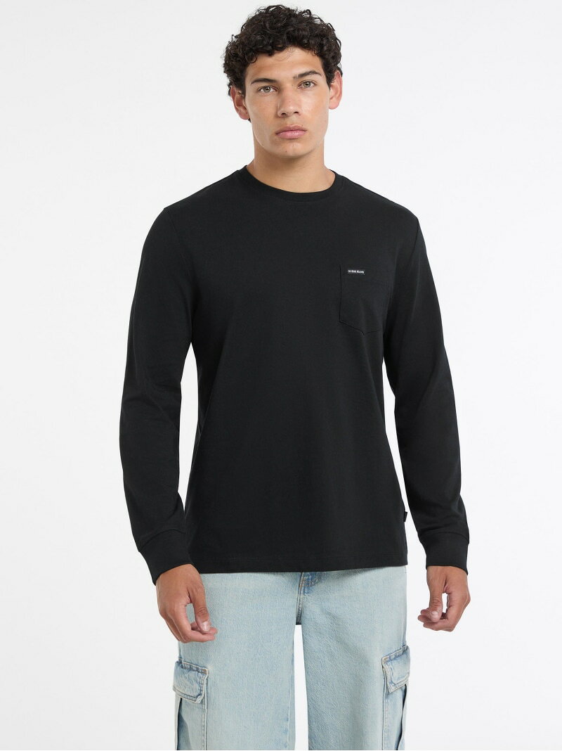 Rakuten - GUESS JEANS 長袖Tシャツ (M)Crew Neck Regular Poket GUESS JEANS ゲス トップス カットソー・Tシャツ ホワイト ブラック【送料無料】[Rakuten Fashion]