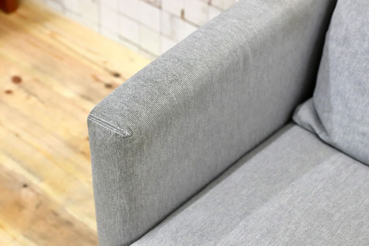【中古】GMHK779A cassina ixc / カッシーナイクスシー ピエロ・リッソーニ ボックスソファ 1P 1人掛けソファ シングルソファ 約23万 グレー【中古家具】 [2]