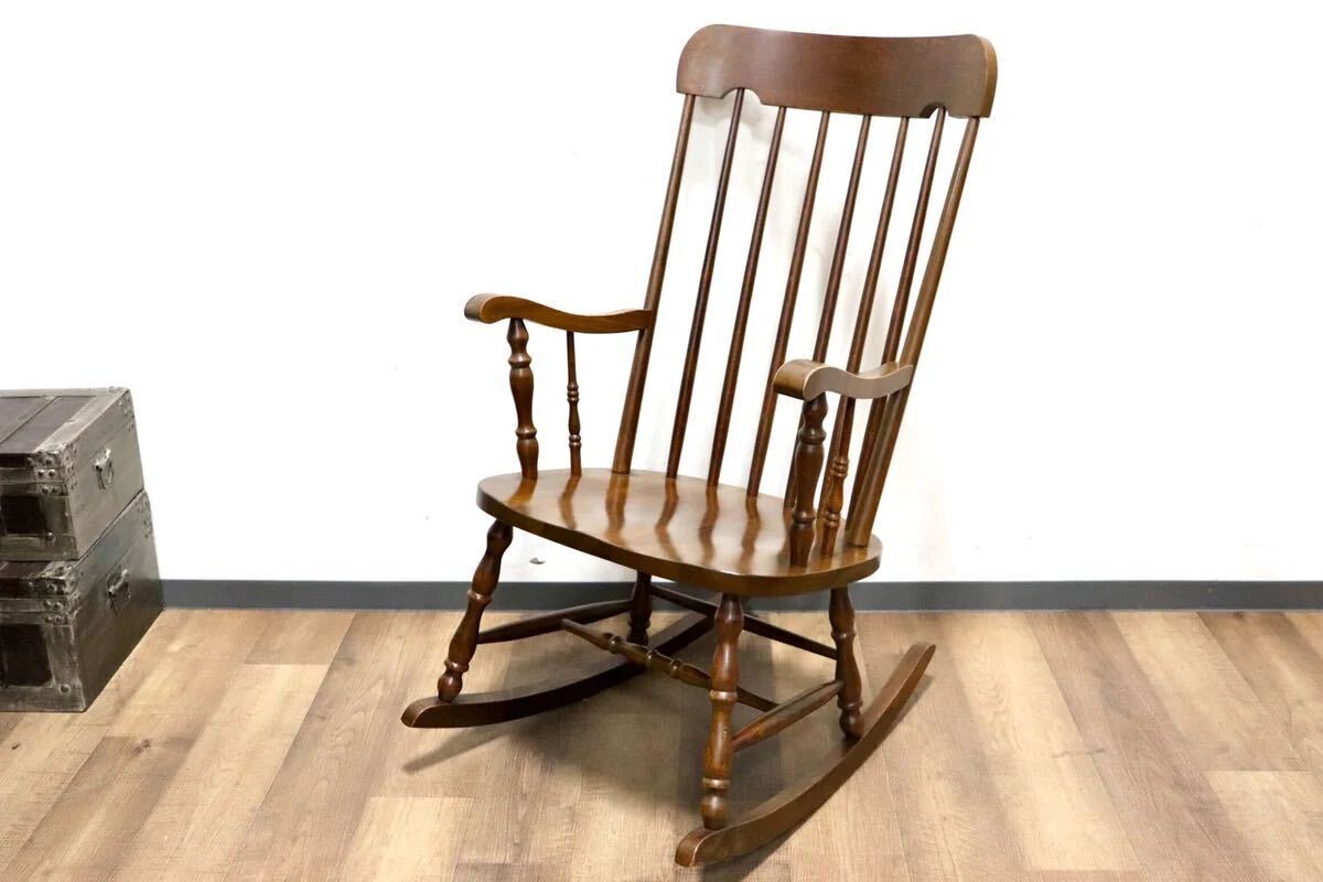 【中古】GMHN153 柏木工 / KASHIWA ロッキングチェア 揺り椅子 アームチェア 椅子 レトロ カントリー ノスタルジック アンティーク 飛騨家具【中古家具】