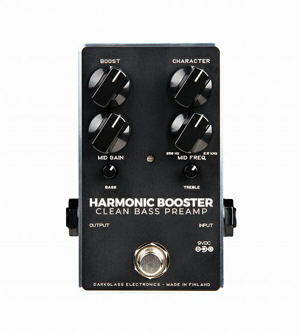 【Harmonic Booster 2.0】 Darkglass の原点であった Harmonic Booster が復刻 Darkglass のディストーション回路をデザインする過程で育まれた、 倍音のコントロール技術とフィルタリン グ技術を応用したブースターにフレキシブルなイコライザーを搭載。 強力なトーンシェイピングを可能としま す。 Character コントロールを使用しフラットな特性から アグレッシブでパーカッシブなサウンドまで一般的 なクリーンブースターでは得ることのできないサウンドを提供いたします。 【Controls】 ・ Boost: +-20dB の範囲で全体のボリュームをコントロール。 ・ Character: Darkglass 独自のフィルタリング / 倍音コントロール 技術を採用したトーンシェイピング回路により、 時計回りに回すにつれて よりアグレッシブでパーカッシブなサウンドになります。 ・ Mid Gain: MiD Frequency で選択した中音域を +-20dB の 範囲でカット / ブースト。 ・ Mid Frequency: 250Hz~2.5kHz の範囲で周波数を選択。 ・ Bass: 80Hz 以下の周波数を +-20dB の範囲でカット / ブースト。 ・ Treble: 5kHz 以上の周波数を +-20dB の範囲でカット / ブースト。 商品名 : Harmonic Booster 2.0 JAN: 6430054580359 サイズ : 64mm x 111mm x 43mm 重量 : 250g お問い合わせフリーダイヤル:0120-37-9630