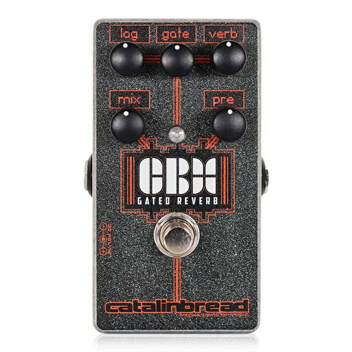 Catalinbread CBX Gated Reverbは、80年代にフィル・コリンズとブルース・スプリングスティーンによって普及した“ゲートリバーブ”として知られるクラシックなスタジオトリックをコントロールすることができます。かつてのゲートリバーブは、コンソールのプリアンプからノイズゲートにフィードバックされるSSLミキシングコンソールによるトークバックマイクチャンネルから生まれました。 ゲートリバーブは、デジタルリバーブとノイズゲートを組み合わせて作られる効果で、1970年代に生まれ、80年代、フィル・コリンズによって普及しました。 Solid State Logic SL4000ミキシングコンソールのトークバックマイクチャンネルとAMS RMX16デジタルリバーブが偶然組み合わさったことによる効果でした。 仕組みは単純です。シグナルレベルが一定を下回ると、リバーブテールがカットされます。 CBX Gated Reverbには、オーバードライブできるプリアンプ、リバーブラグタイムやブレンドを調整できるコントロールにより、常時ONにしながら華やかで美しいリバーブを実現しました。 ●コントロール ・lag：元の演奏とゲートが動くまでの時間を調整します。ノブの下半分はピッキングアタックを調整するように使うことができ、上半分はスラップバックエコーのような音色を作ります。“ゲートのプリディレイ”のように考えると分かりやすいです。 ・gate：ゲートの感度を調整します。低くするとゲートを最小限に、リバーブを長くすることができます。ハイゲインシグナルを使う場合や繊細な動作を必要とする場合は高く設定します。このノブを最小にするとゲートが回路からスルーされます。 ・mix：ドライとウェットのミックスバランスです。最小にするとプリアンプを通ったドライシグナルのみとなり、最大にするとリバーブのみの音になります。 ・verb：リバーブの長さを調整します。これはゲートと関係なく、リバーブ自体の長さを調整するものです。低くするとマイルドなリバーブに、高くすると倍音豊かなリバーブになります。 ・pre：プリアンプレベルの調整です。 ・内部スイッチ：トゥルーバイパスとバッファードバイパスを切り替えます。バッファードバイパス時はトレイルがONになります。 ●スペック ・電源：9-18VDCセンターマイナス ・消費電流：100mA 18Vで動作させるとヘッドルームが広くなります。電池はお使いになれません。 【Catalinbread】 Catalinbread（カタリンブレッド）はアメリカ、オレゴン州ポートランドで様々なエフェクターを製作しています。 Catalinbreadでは、様々なヴィンテージ機材、そして数々のアーティストの「音」そのものを研究し、そこにどんな機材が使われ、どんなプレイやセッティングだったのかを徹底的に分析しています。 その過程を経て作られるCatalinbreadのエフェクトペダルを使うと、最良の状態を保った伝説の機材が足下に甦ったかのような音色を作ります。 さぁ、次はあなたが次の伝説を作り上げる番です。 お問い合わせダイヤル:03-3259-0031　