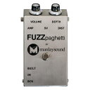 Mosrite FuzzRiteファズ、1968年シリコンバージョンのレプリカ。 Fuzzpaghettiは、1968年に発売されたMosrite FuzzRite(Silicon)のクローンです。 Fuzzpaghettiは、ファズフェイスやトーンベンダーとは全く異なるサウンドです。そのBUZZYでWILDなトーンは、サーフミュージックやガレージロックと相性がよく、ワン・アンド・オンリーのファズサウンドとして重宝されています。特にDEPTHノブの動作はトラディショナルなファズコントロールとは異なり、2つのファズサウンドをブレンドするように働きます。反時計回りでは最初のトランジスタのサウンド、時計回りに調整していくと2つめのトランジスタがカスケードされていき、ファットなサウンドと共にゲインも大きくなります。 また、内部にあるトリムポットによってオリジナルの極端なファズトーン～本機だけで聴くことのできるファットサウンドまで調整が可能。反時計回りではオリジナルFuzzRiteペダルが持つノコギリのようなトーンとなり、時計回りに回していくと素晴らしくファットなファズトーンへと変化していきます。オリジナルの貴重なサウンドを保ちながらも、ビルダーRoman Gil氏のモディファイサウンドも楽しめるのはFuzzpaghettiの最大の特徴です！ 手作業で配線され、バルセロナでシルクプリントされたこのペダルは、オリジナルのユニットに敬意を表したカスタムメイドのステンレススチール製筐体を採用し、ペダルボードに収まるサイズに仕上げられています。 Fuzzpaghettiのネーミングは、1960年代～1970年代のスパゲッティ・ウエスタン映画で、FuzzRiteが多く使用されたことへのオマージュでもあります。 Mosrite FuzzRiteの歴史 モズライト（Mosrite）社は、アメリカ合衆国カリフォルニア州のギターメーカー。1963年からベンチャーズとライセンス契約を結び一躍有名になった。その他にもRamonesのジョニー・ラモーンやMC5のフレッド・ソニック・スミスなどの使用も印象的で、今でも多くの熱狂的なファンが存在している。 そんなモズライト社に1965年秋に参加した”Eddie Sanner”氏によって開発されたファズペダルは “FUZZ rite”と名付けられ、最初の250台が製作されました。最初は全く売れず、西海岸のサイケデリック・ロックバンド”The Iron Butterfly”が、1968年の大ヒットチューン”In-A-Gadda-Da-Vida”でFuzzrite”を使用するまで倉庫に眠っていたといいます。AnimalsやVenturesも楽曲でFuzzriteを使用していました。 最初の250台はゲルマニウム・トランジスタを使用していましたが、やはりその温度に対する敏感さから使用が難しいと判断し、その後はシリコン・トランジスタが採用されました このファズ回路は後にVenturesシグネーチャーののMosriteギターアンプにも搭載されました。 “Eddie Sanner”氏はモズライト社を去った後に、Rosac というブランドに参加し”Nu-Fuzz”というFUZZ riteにトーンコントロールを追加したモデルを開発しました。Nu-Waというファズ+ワウ・ペダルも開発されました。 SPECIFICATION ・厳選した2N3904および2N2222シリコン・トランジスタ ・アルファ・ポット ・アンフェノール・クローズド・ジャック ・トゥルー・バイパス・スイッチ ・カスタム・ブラッシュド・スチール・エンクロージャー ・9V電池、またはACアダプターにも対応 　*ACアダプター駆動は9Vセンターマイナス(BOSSタイプ）です。 ・寸法 ：142x80x50 mm お問い合わせ：03-3259-0031 ※当商品は通信販売のみの取り扱いとなっています。店舗でのご確認、ご試奏は出来ませんので予めご了承下さい。　