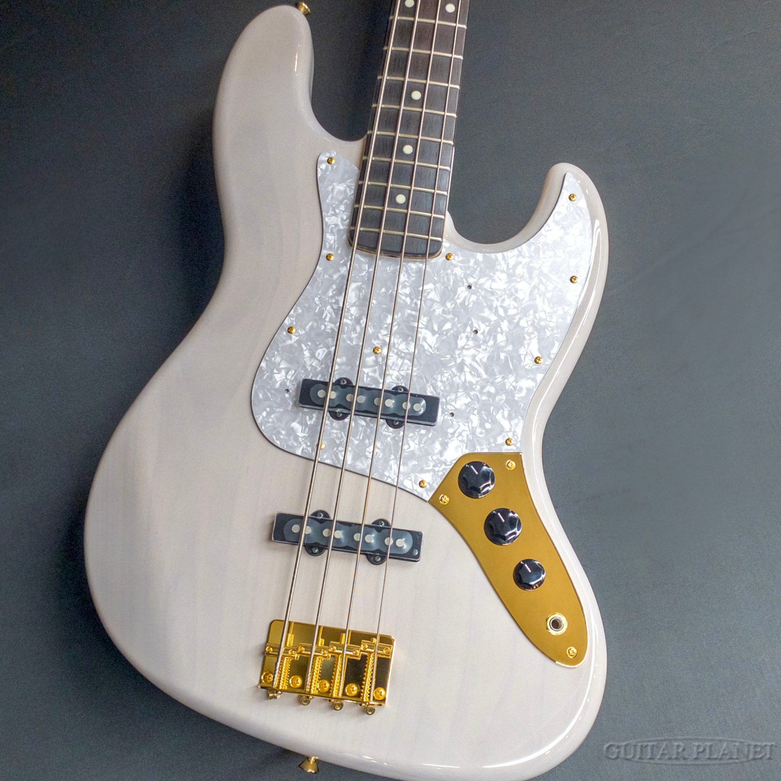 東海樂器 - Tokai / AJB-101G -See-Thru White-【4.35kg】[トーカイ][4弦,4Strings][Passive,パッシブ][実物画像][ベース館]
