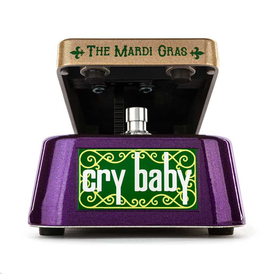 LN95LEO NOCENTELLI CRY BABY MARDI GRAS WAH ファンクマスターのレオ・ノツェンテリと彼の生まれ育った街、 ニューオリンズに敬意を表したワウペダル。 ”The Meters” のオリジナルメンバーであり、リードギタリストであるレオは、 ニューオリンズテイストを吹き込んだアツいリックによって、 世界中のアーティスト達に影響を与えました。 Cry Babyを使って生み出した名曲「I Just Kissed My Baby」の グルーヴィーなプレイは彼のギター・サウンドの代名詞です。 LN95 / レオ・ノツェンテリ・ワウの最大の特徴はその鮮烈なデザインと ソウルフルなワウ・サウンドにあります。 ディープパープル（紫）、フラッシーゴールド（金色）、 マネーキャッシュグリーン（緑）のカラーリングと、 ”フルール・ド・リス”の紋章をデザインしたラバー・トップによるスペシャルデザイン。 ファットなボトムレンジで、歌うようなワウ・サウンドを提供します。 お問い合わせフリーダイヤル:0120-37-9630　