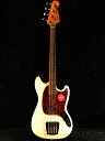 Classic Vibe ‘60s Mustang Bassは、 60年代に登場したのMustang Bassを讃えるモデルです。 フェンダーが開発したアルニコスプリットコイルピックアップを搭載し、 コンパクトながらもスケール感のある オーセンティックなMustang Bassトーンを奏でます。 ナロートールフレットを装備した9.5インチラジアス指板のCネックシェイプなど、 本格的なMustang Bassのプレイアビリティをお楽しみいただけます。 ヘッドやネックは60年代のMustang Bassにインスパイアされた仕上げとなっており、 威厳と風格に満ちています。 Series: Classic Vibe Body Material: Nato Body Finish: Gloss Polyurethane Neck: Maple, “C” Shape Neck Finish: Tinted Gloss Urethane Fingerboard: Indian Laurel, 9.5” (241 mm) Frets: 20, Narrow Tall Position Inlays: White Pearloid Dot (Indian Laurel) Nut (Material/Width): Bone, 1.5” (38.1 mm) Tuning Machines: Vintage-Style Scale Length: 30” (762 mm) Bridge: 4-Saddle Mustang Bass Strings-Through-Body Pickguard: 3-Ply Parchment (557), 4-Ply Tortoiseshell (505) Pickups: (Bridge), Fender Designed Alnico Split-Coil (Middle), (Neck) Pickup Switching: None Controls: Master Volume, Master Tone Control Knobs: Black Vintage-Style Hardware Finish: Nickel Strings: Nickel Plated Steel (.045-.105 Gauges) Case/Gig Bag: None 付属品:純正ソフトケース、正規保証書 お問い合わせフリーダイヤル:0120-37-9630　