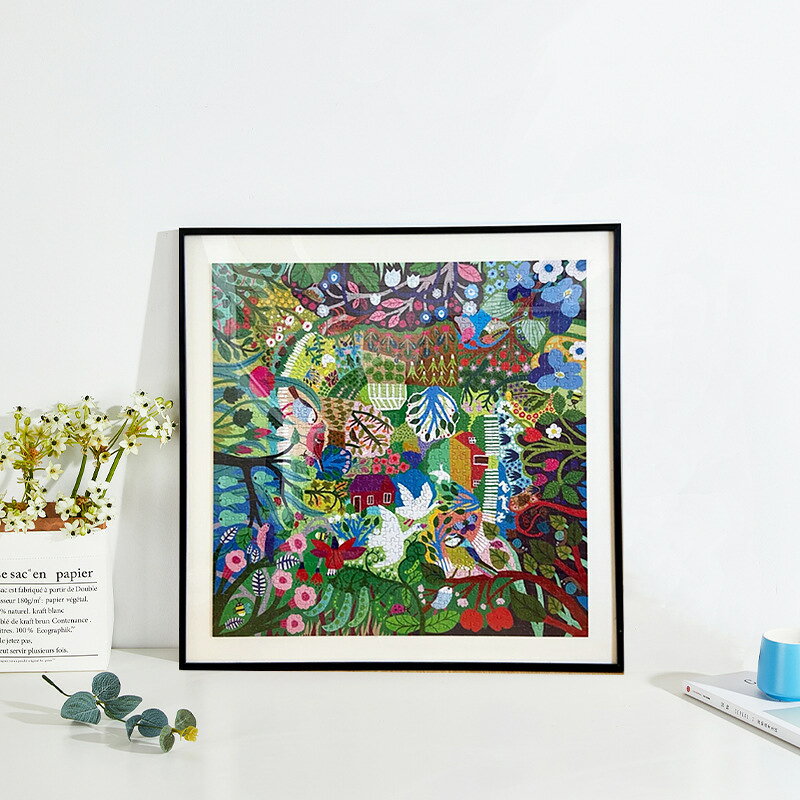 ジグソーパズル専用設計｜四角パズルにジャストフィット組立簡単構造｜工具不要でパズルを固定透明保護パネル付き｜埃紫外線からパズルを守る壁掛け金具付属｜お部屋インテリアとして飾れる