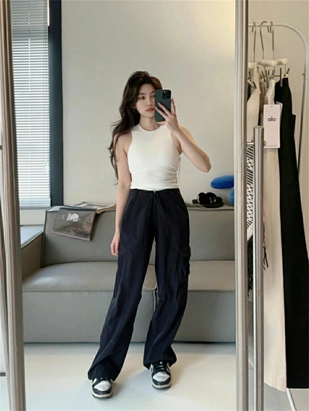 Other - 【 SALE10%OFF】ALO Yoga ボトムス レディース パンツカーゴパンツ レディース 夏 作業着 ジョガーパンツ レディース カーゴパンツ レディース 長ズボン ゆったり 作業着風 ワークパンツ オーバーサイズ ルーズ 動きやすい かっこいい 無地 ハイウエスト カーゴパンツ 黒