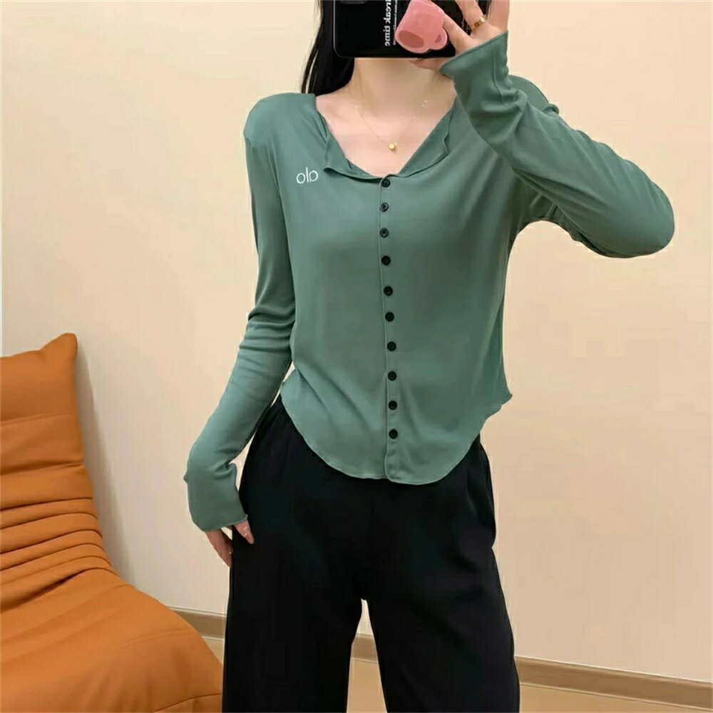 Rakuten - 【 SALE10%OFF】★ ALO Yoga ★ 長袖 tシャツ レディース 綿混 カジュアル vネック uネック 日よけ 長袖tシャツ おしゃれ シンプル 無地 きれいめ トップス 肌着 重ね着 インナー 新作 服 夏
