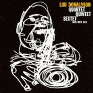 ドナルドソン ルー ルー ドナルドソン カルテット クインテット セクステット詳しい納期他、ご注文時はお支払・送料・返品のページをご確認ください発売日2021/10/20ルー・ドナルドソン（as） / ルー・ドナルドソン・カルテット・クインテット・セクステット（生産限定盤）ルー ドナルドソン カルテット クインテット セクステット ジャンル ジャズ・フュージョン海外ジャズ 関連キーワード ルー・ドナルドソン（as）ブルー・ミッチェル（tp）ケニー・ドーハム（tp）マシュー・ジー（tb）ホレス・シルヴァー（p）エルモ・ホープ（p）ジーン・ラミー（b）パーシー・ヒース（b）ファンキー・サックスの大御所がブルーノートに残した4〜6人編成の初期3セッション。ホレス・シルヴァー、アート・ブレイキーと初共演の記録。明朗な個性が際立つ好演集。　（C）RS生産限定盤／録音年：1952年6月20日、11月19日、1954年8月22日／収録場所：ニューヨーク、ニュージャージー封入特典解説付収録曲目11.イフ・アイ・ラヴ・アゲイン （MONO）(2:40)2.ダウン・ホーム （MONO）(3:21)3.ザ・ベスト・シングス・イン・ライフ・アー・フリー （MONO）(3:26)4.ルーズ・ブルース （MONO）(3:44)5.チーク・トゥ・チーク （MONO）(3:03)6.スウィート・ジュース （MONO）(3:32)7.ザ・ストローラー （MONO）(5:38)8.ロッカス （MONO）(3:27)9.カラカス （MONO）(6:02)10.モーズ・ブラフ （MONO）(5:07) 種別 CD JAN 4988031450031 収録時間 40分03秒 組枚数 1 製作年 2021 販売元 ユニバーサル ミュージック登録日2021/08/10